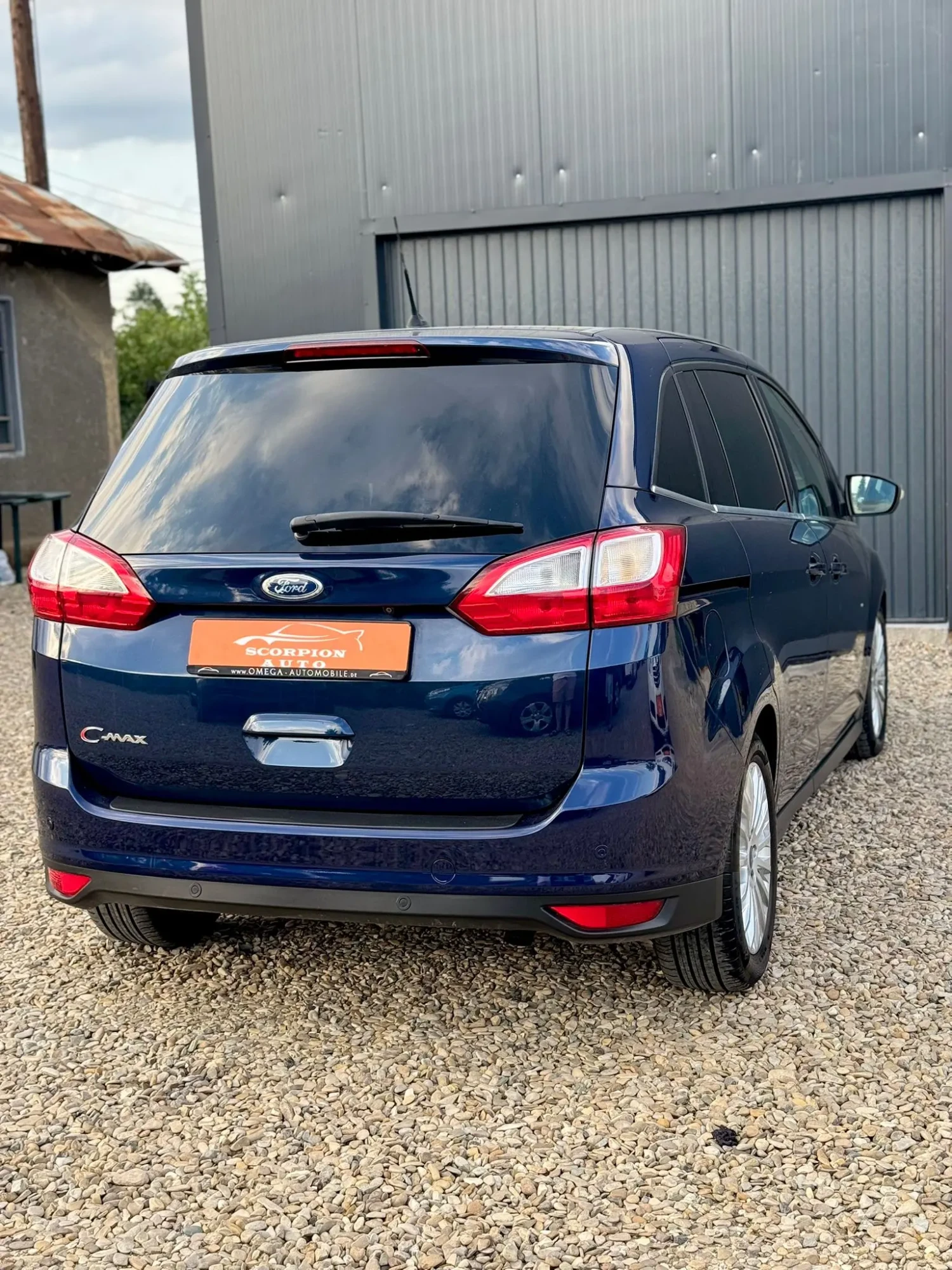 
								Ford Grand C-Max 2.0 TDCi Titanium full									