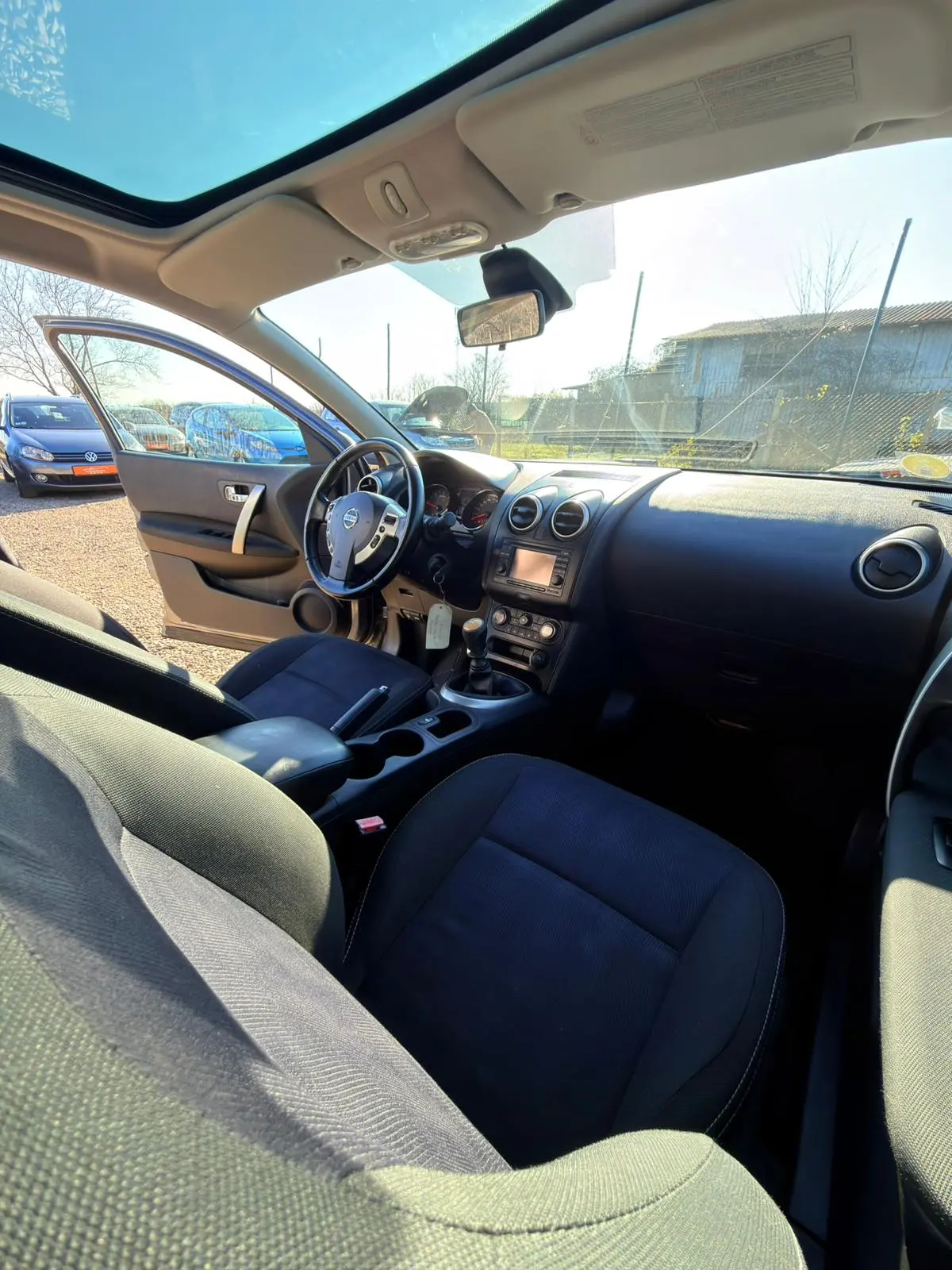 
								Nissan Qashqai I-Way full									