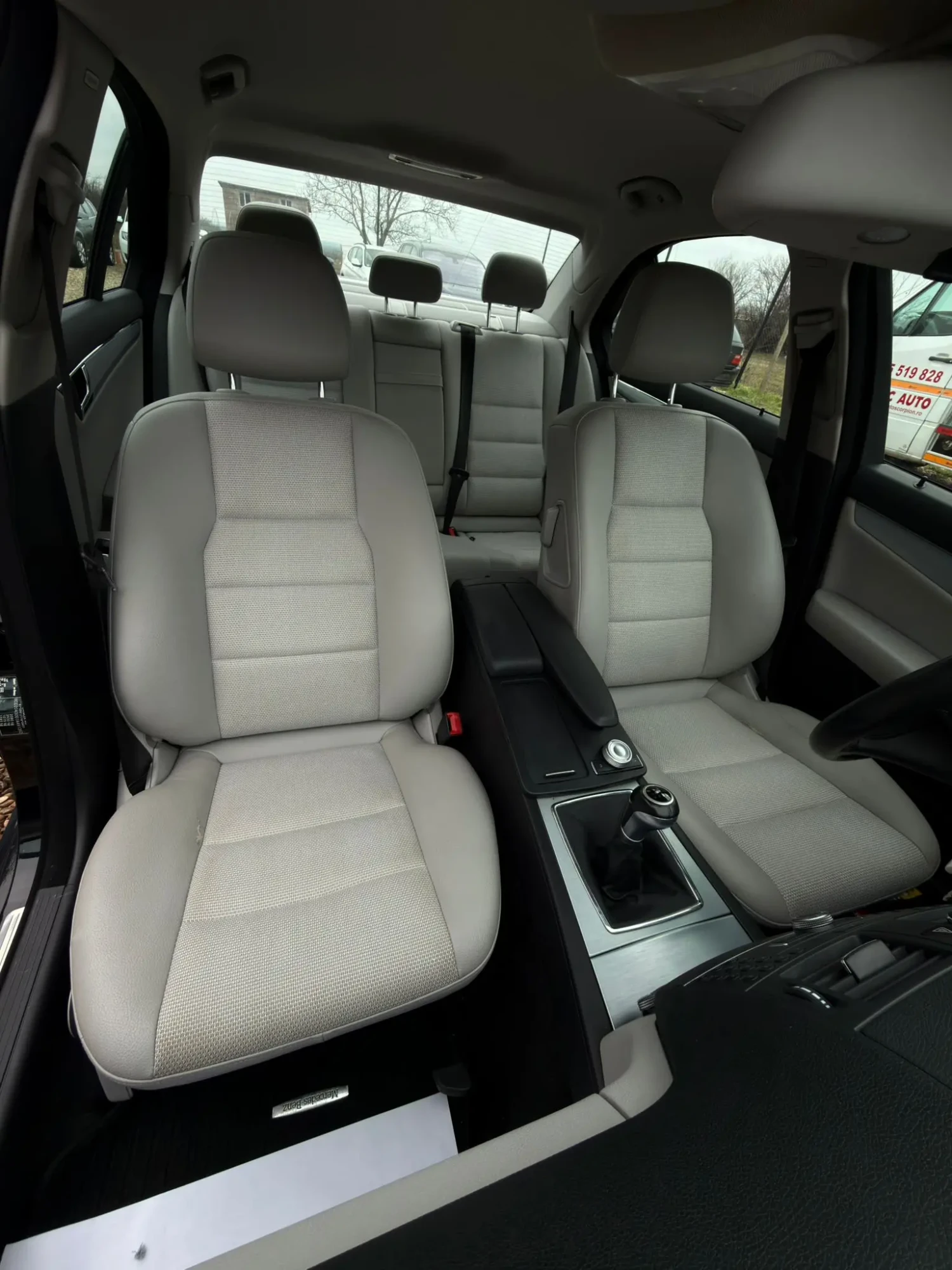 
								Mercedes Benz C180 CDI full									