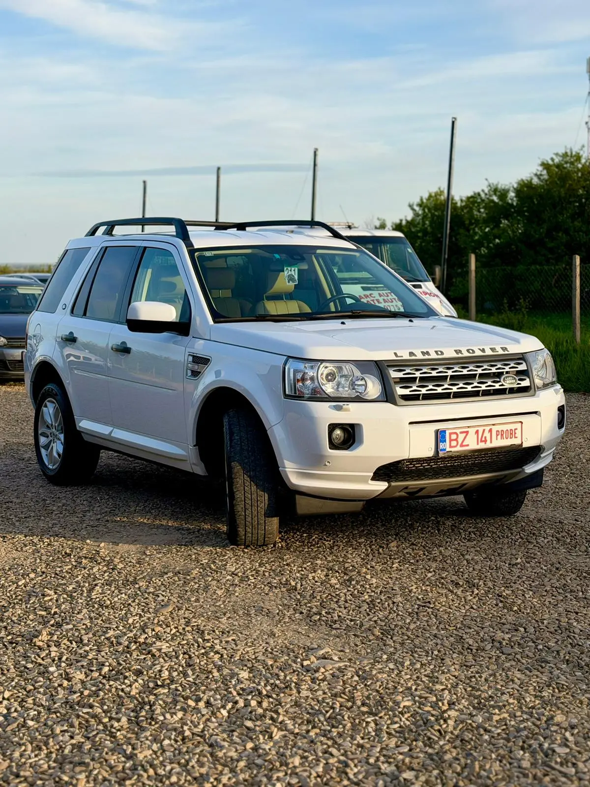 
								Land Rover Freelender 2 full									